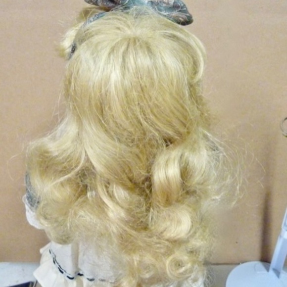 🎁 SALE 17" Vintage Porcelain Doll, Lace Paisley dress, bloomers, 2 Metal Stands - Picture 9 of 11